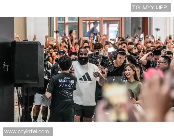 五日篮球明星的精彩瞬间与成长故事分享