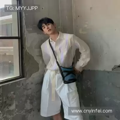 秋焰蓓